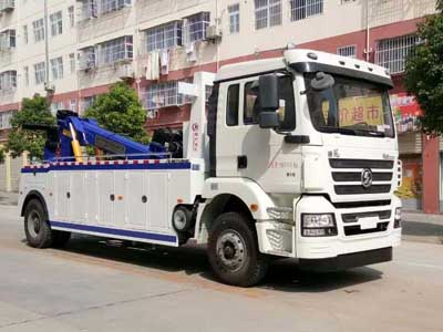 CLW5190TQZS5清障车燃油公告图片2