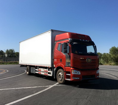 CA5180XXYP66K2L7E5厢式运输车（牵引货车）燃油公告图片2