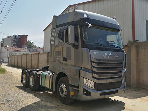 HFC4252P13K8E33S3V牵引汽车燃油公告图片2