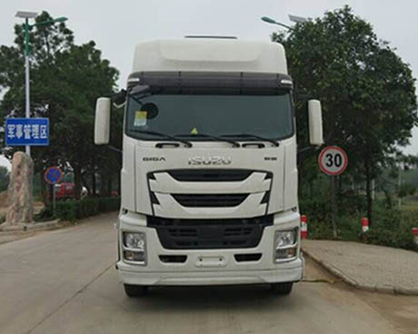 QL4180W1KDR半挂牵引车燃油公告图片1