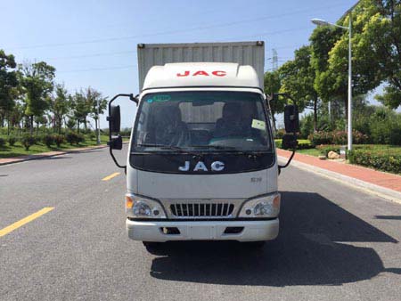 HFC5040XXYP93K4B4V厢式运输车燃油公告图片1
