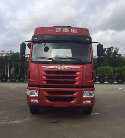 CA4257P2K15T1E5A80平头柴油牵引车燃油公告图片1