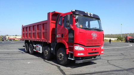 CA3310P66K24L3T4AE5平头柴油自卸汽车燃油公告图片2