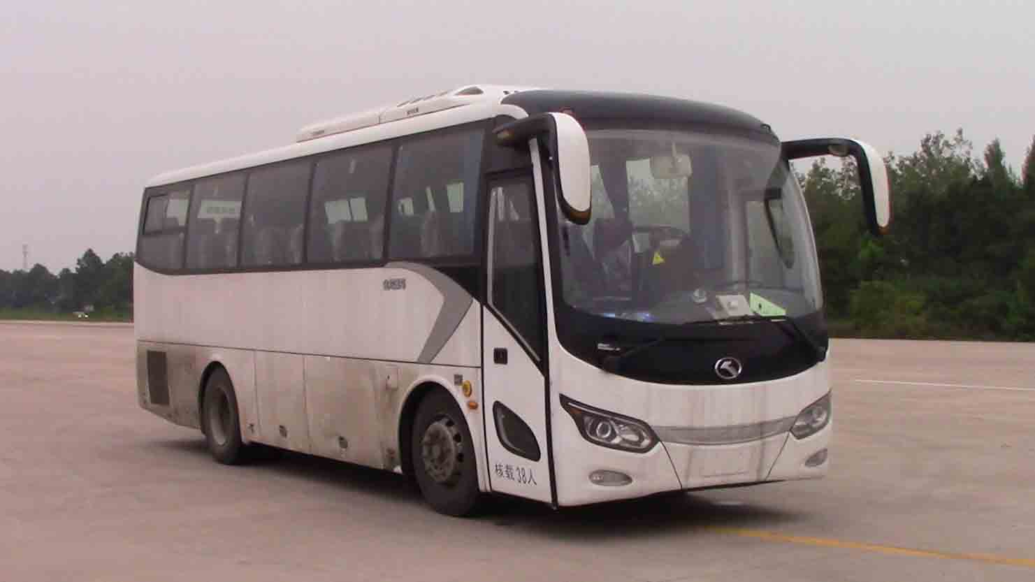XMQ6901AYD5C客车燃油公告图片2