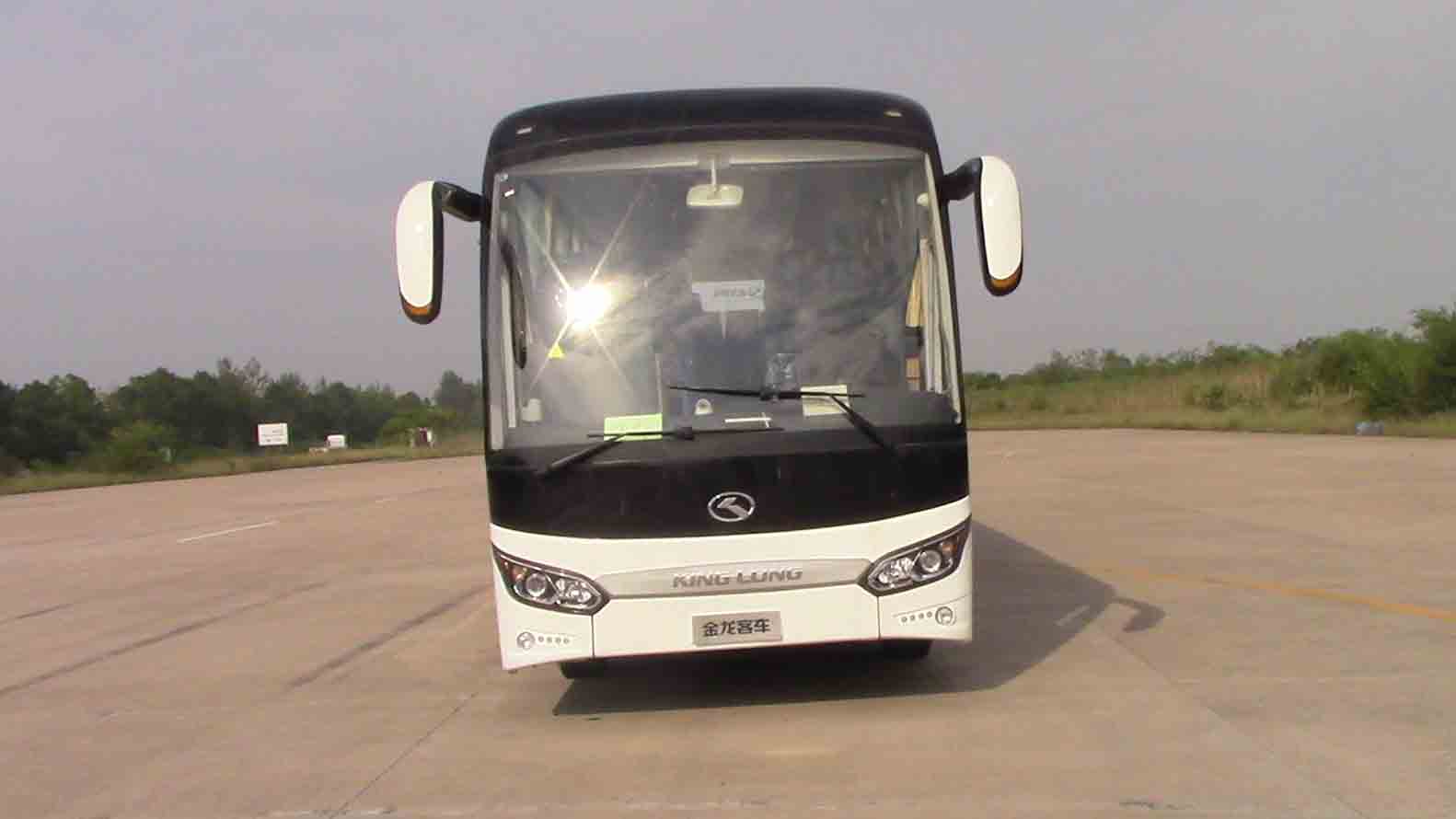 XMQ6125QYD5D客车燃油公告图片1
