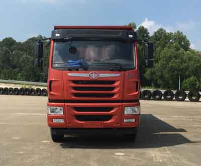 CA3310P1K2L3T4E5A80平头柴油自卸汽车燃油公告图片1