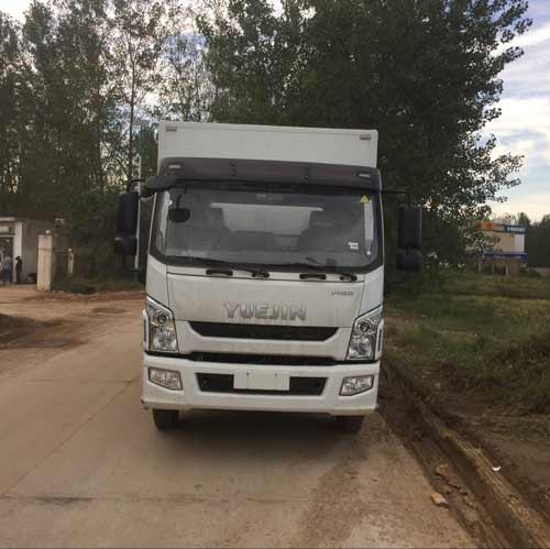 SH5042XXYZFDCWZ2厢式运输车燃油公告图片1