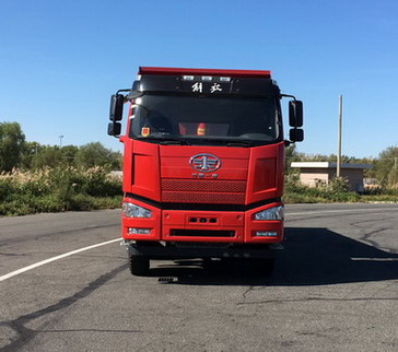 CA3310P66K24L3T4A1E5平头柴油自卸汽车燃油公告图片1
