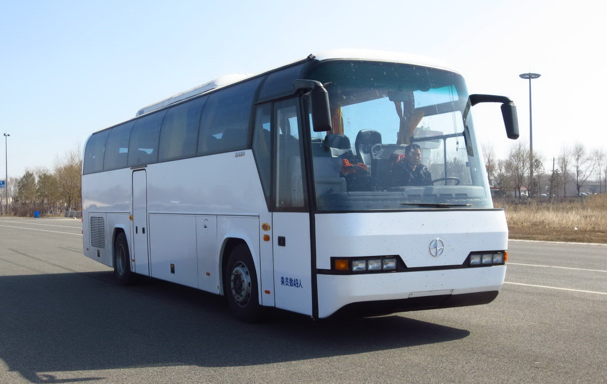 BFC6112L1D5豪华旅游客车燃油公告扩展图片1