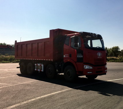 CA3310P63K1L1T4E5平头柴油自卸汽车燃油公告图片2