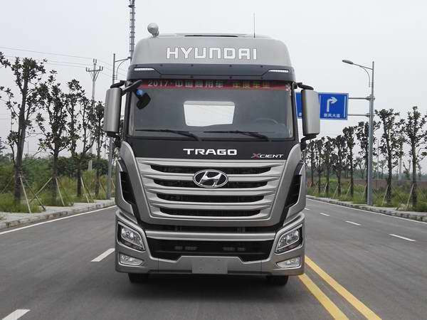 CHM4251KPQ49V牵引汽车燃油公告图片1