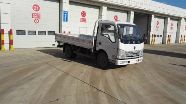 SY1045HLVL载货汽车燃油公告图片2