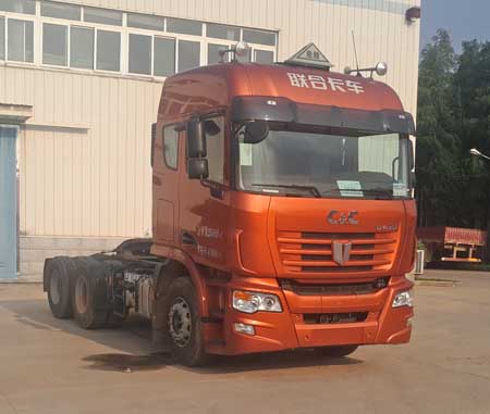 QCC4252D654W-1危险品牵引汽车燃油公告图片2