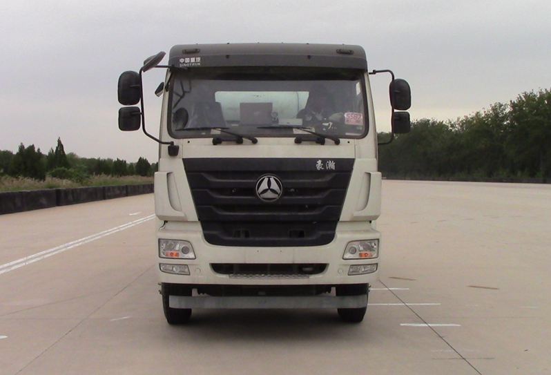 XT5255GJBJ532E混凝土搅拌运输车燃油公告图片1