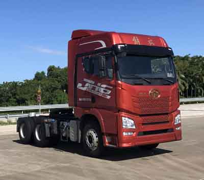 CA4250P26K15T1E5A80平头柴油牵引车燃油公告图片2
