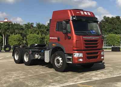 CA4256P1K2T1E5A80平头柴油牵引车燃油公告图片2
