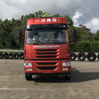 CA4255P1K2T1E5A80危险品运输半挂牵引车燃油公告图片1