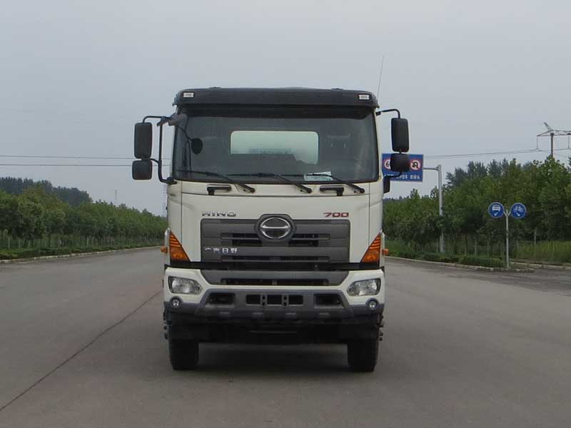CLY5250GJBYCE5B混凝土搅拌运输车燃油公告图片1