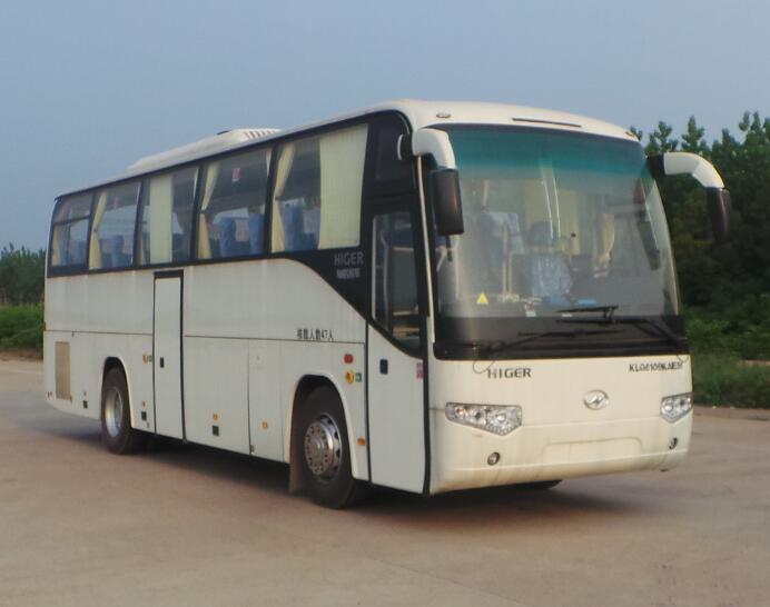 KLQ6109KAE51客车燃油公告图片2