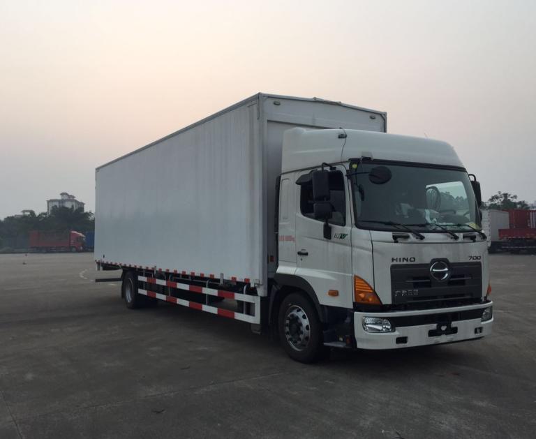YC5180XYKFH8JW5翼开启厢式车燃油公告图片2