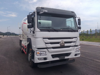 SYM5255GJB1EZ混凝土搅拌运输车燃油公告图片2