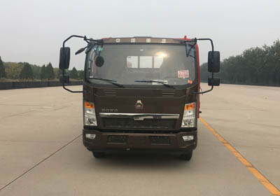 ZZ1047G3315E145载货汽车燃油公告图片1