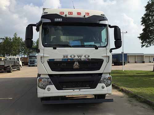 ZZ5257XXYM56CGE1厢式运输车燃油公告图片1