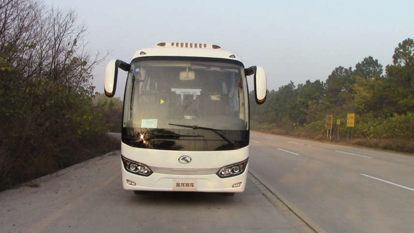 XMQ6829AYD5C客车燃油公告图片1