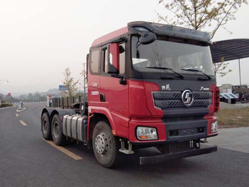 SX4250XC42牵引汽车燃油公告图片2