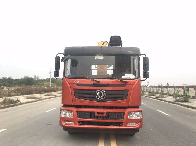 EQ5180JSQFV随车起重运输车燃油公告图片1
