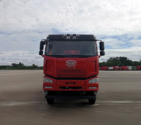 CA3310P66K24L2T4AE5平头柴油自卸汽车燃油公告图片1