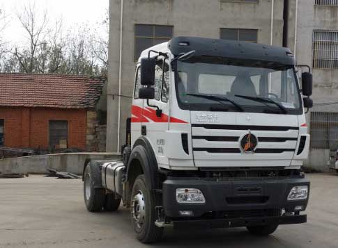ND4180AD5J6Z00牵引车燃油公告图片2