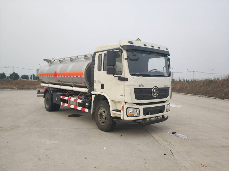 SHN5180GYYLA1163铝合金运油车燃油公告图片2
