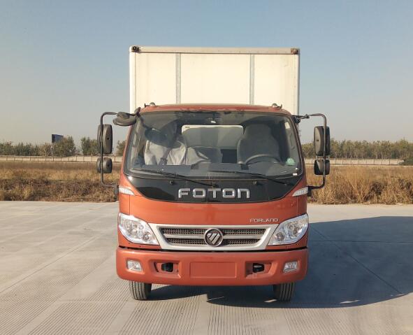 BJ5083XXY-AD厢式运输车燃油公告图片1
