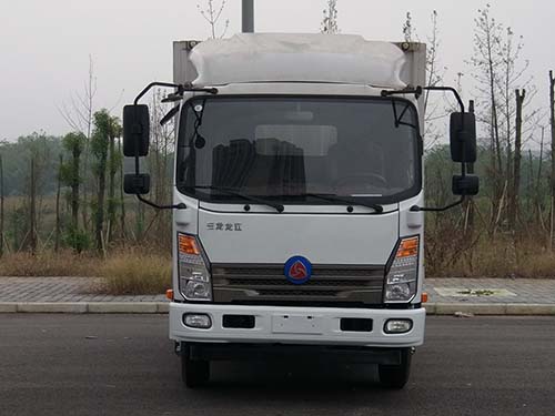 CZW5070XXY-E5厢式运输车燃油公告图片1