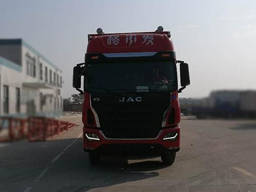 HFC5311XXYP1K6H45S2V厢式运输车燃油公告图片1