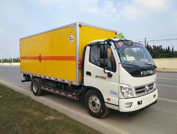 XZC5109XQY5爆破器材运输车燃油公告图片2