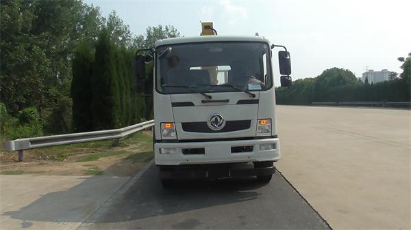 EQ5140JSQLV1随车起重运输车燃油公告图片1