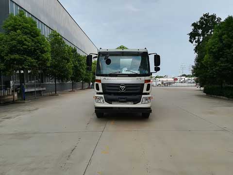 CLQ5250GYY5BJ运油车燃油公告图片1