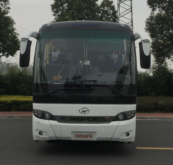 KLQ6105YAE51客车燃油公告图片1