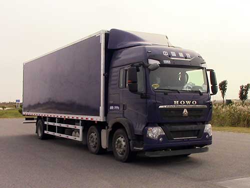 ZZ5257XXYN56CGE1厢式运输车（牵引货车）燃油公告图片2