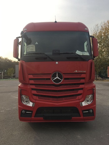 Actros 1842 4X2半挂牵引车燃油公告图片1