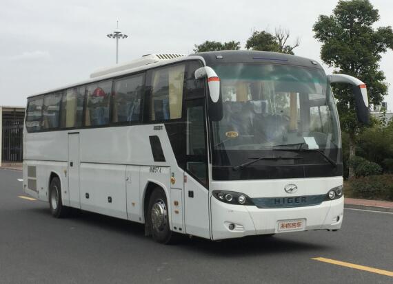 KLQ6125KAE52客车燃油公告图片2