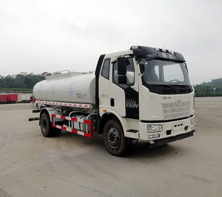 CA5180GSSP62K1L2A1E5洒水车燃油公告图片2
