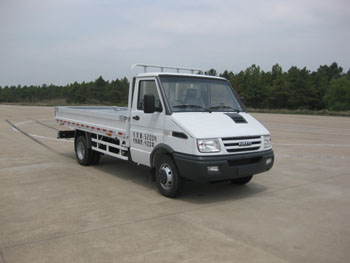 NJ1055AGC载货车燃油公告扩展图片1