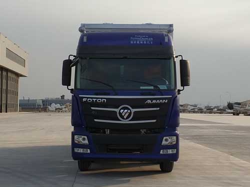 BJ5319XYK-AA翼开启厢式车燃油公告图片1