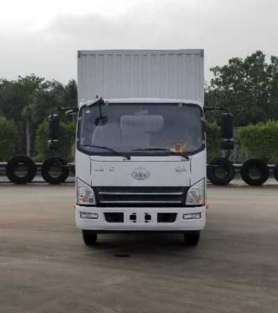 CA5070XXYP40K2L2E5A84厢式运输车燃油公告图片1