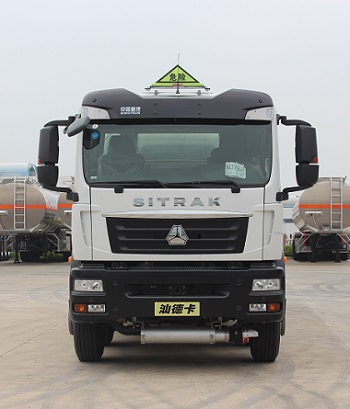 YQ5321GYYCTZ铝合金运油车燃油公告图片1