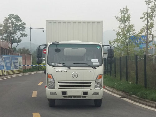 CGC5042XSHHDE33E1售货车燃油公告图片1