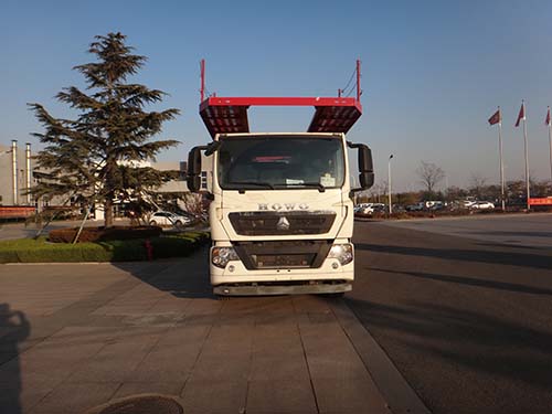 QDZ5240TCLZHT5GE1车辆运输车(牵引货车)燃油公告图片1